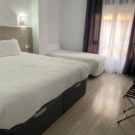 Hotel Carlos III Águilas Extérieur photo